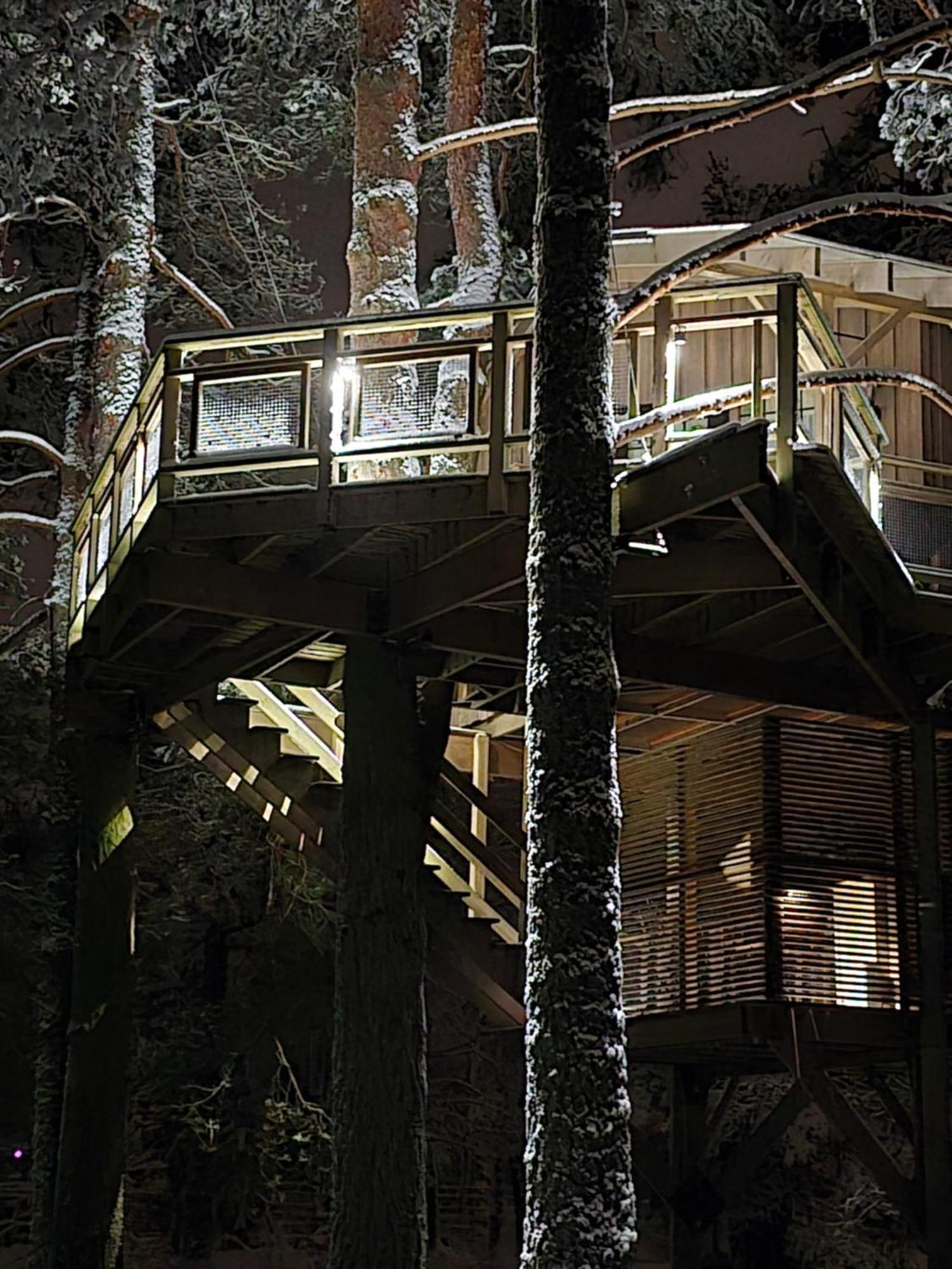 Treehouse Ciekurs Villa Dukuri Exterior photo